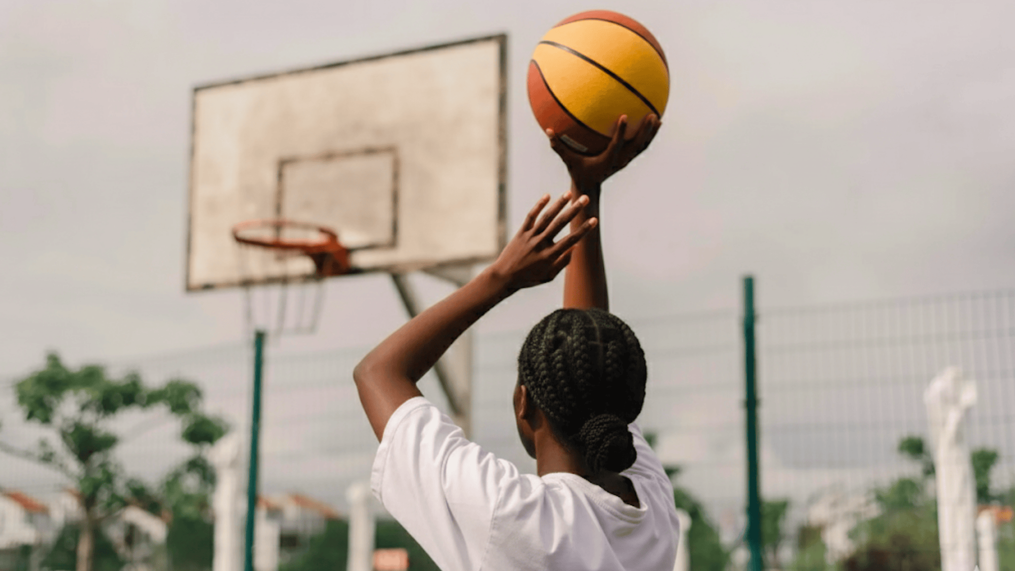 10 tips to improve your basketball shooting accuracy