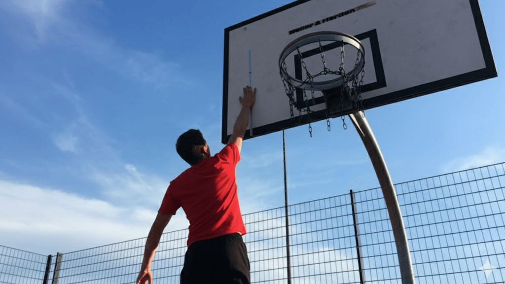 11 essential exercise -to jump higher in basketball
