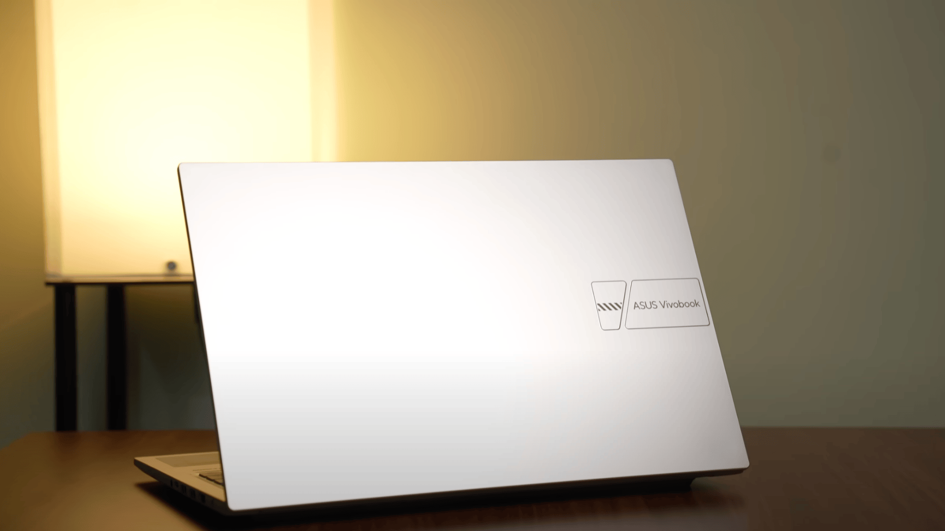 ASUS VivoBook 15