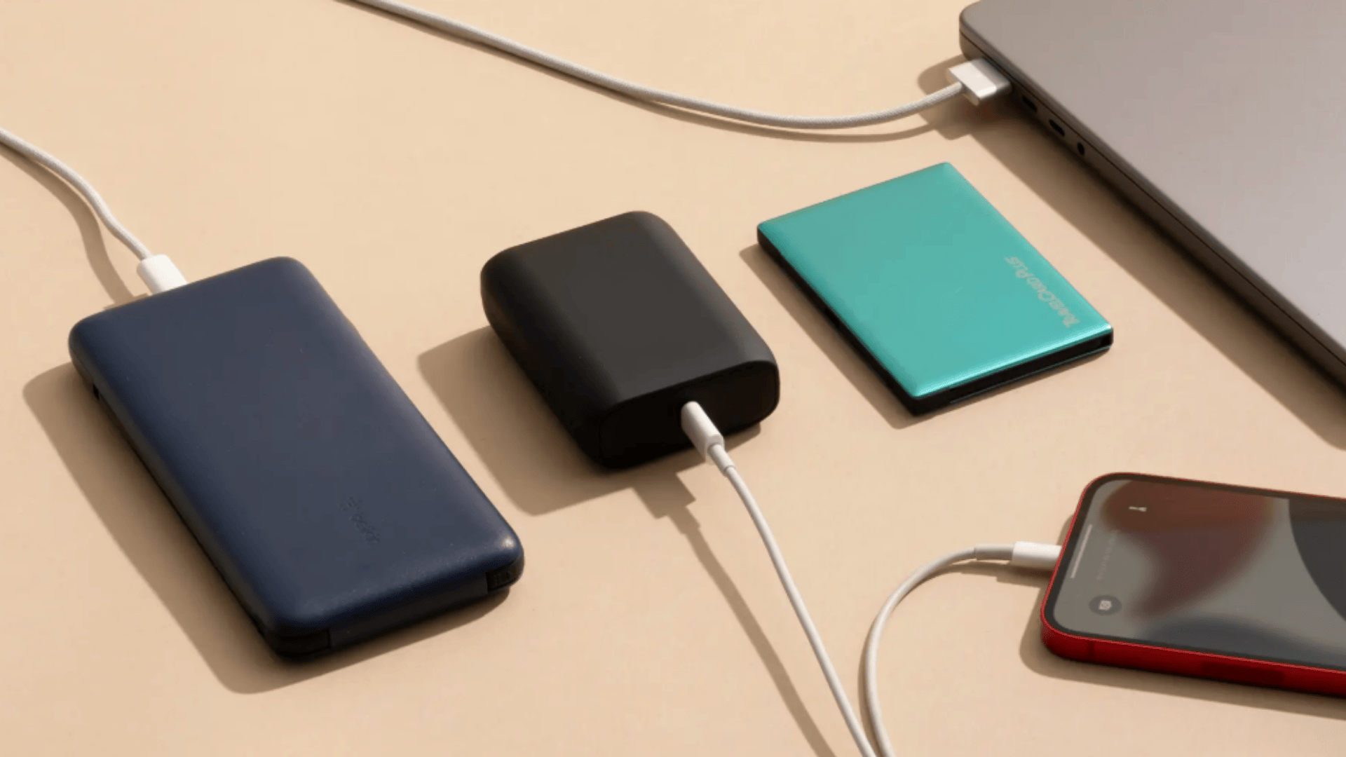 Best Portable Power Banks for US Travelers