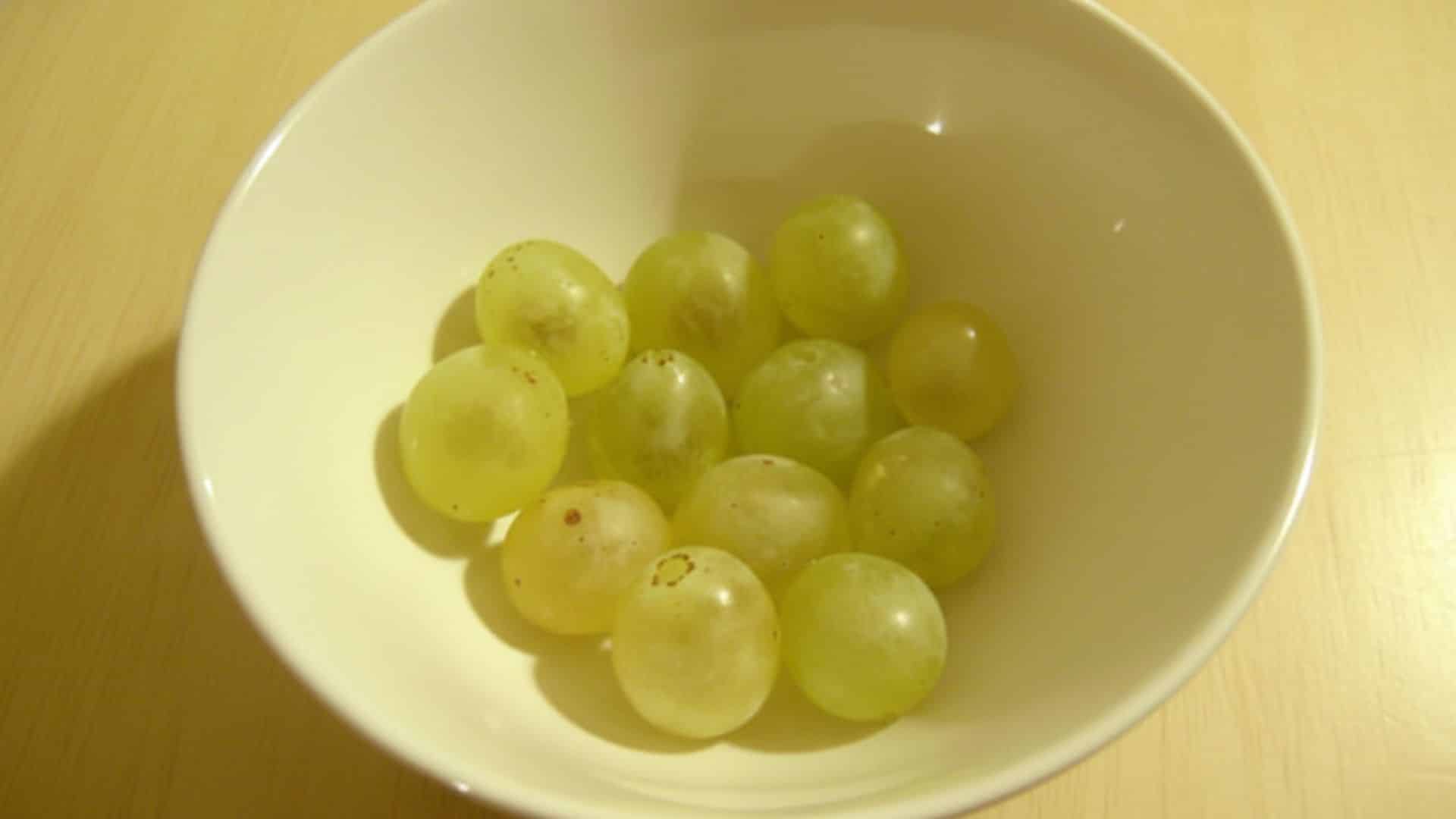 eating midnight grapes