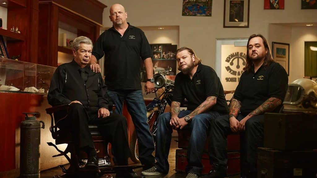 harrison corey harrison and chumlee inside the gold and silver pawn shop
