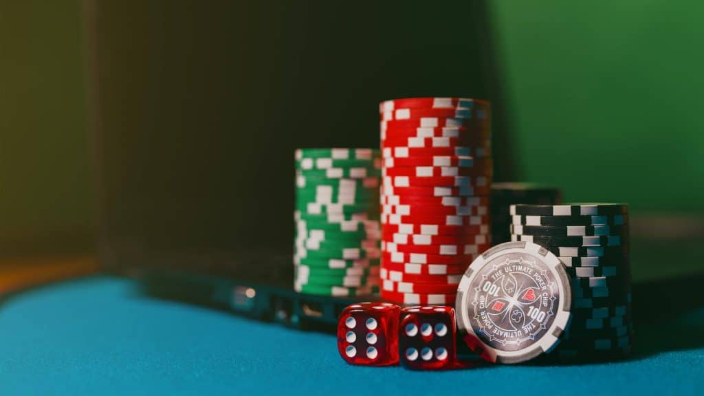 A Plain‑English Guide to Online Play-to-Earn Games: Risks, Rights, and Red Flags