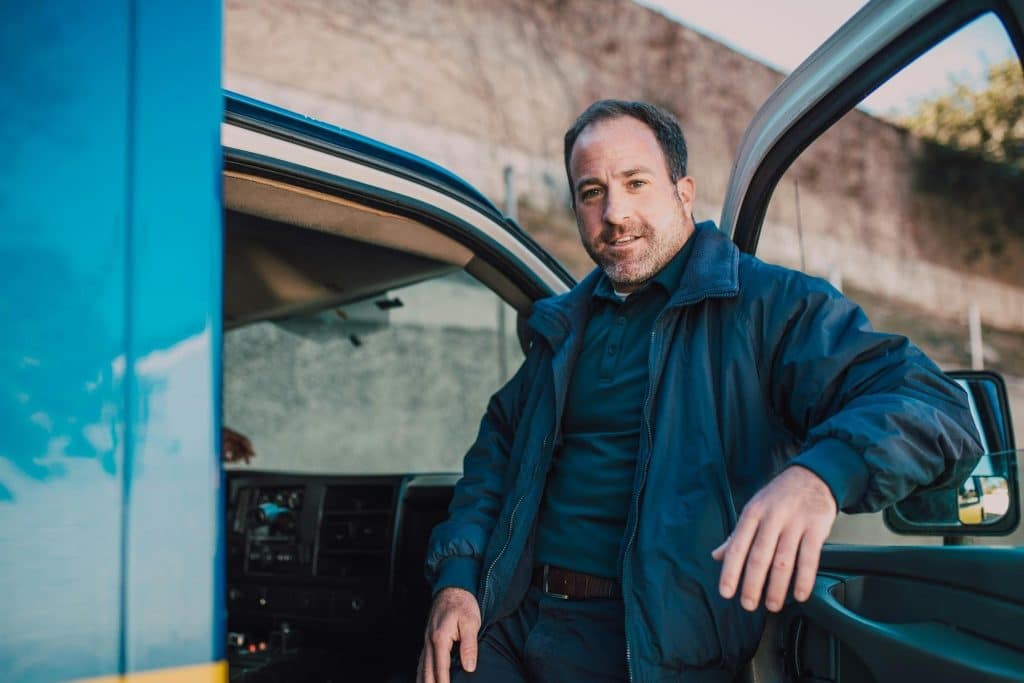 Key Advantages Of Using Technology To Manage Field Service Teams