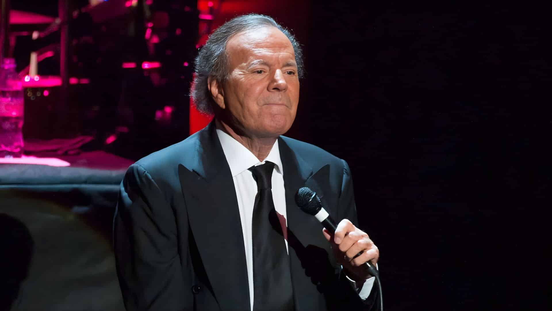 julio iglesias net worth.jpeg
