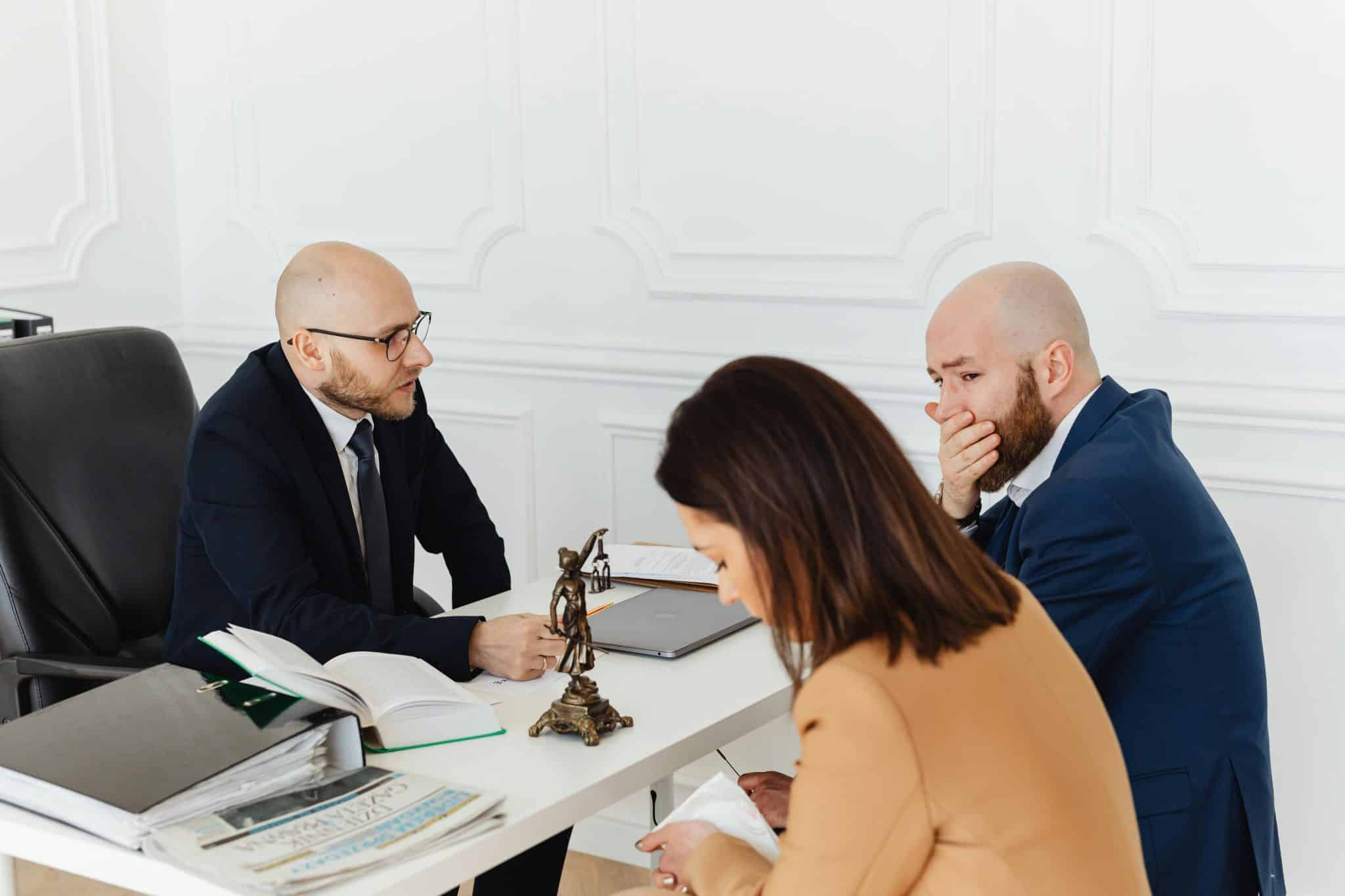 Mediation vs Divorce Solicitors in Nottingham: What's the Difference?