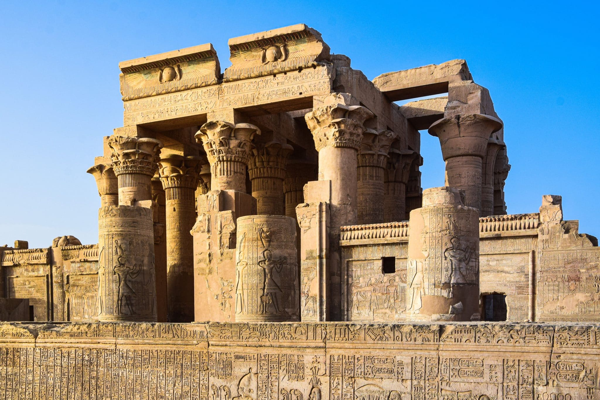 Why Ancient Egypt, Vikings, and Treasure Themes Never Disappear From Slots